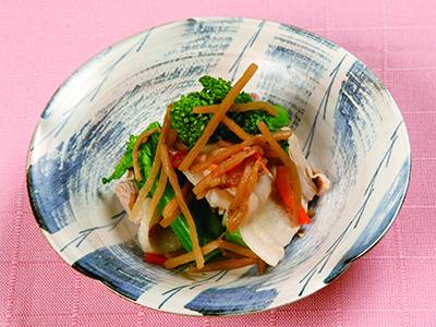 ゆでバラ肉の根菜あえ