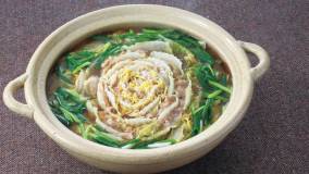 華やか! 豚肉と白菜の重ね鍋